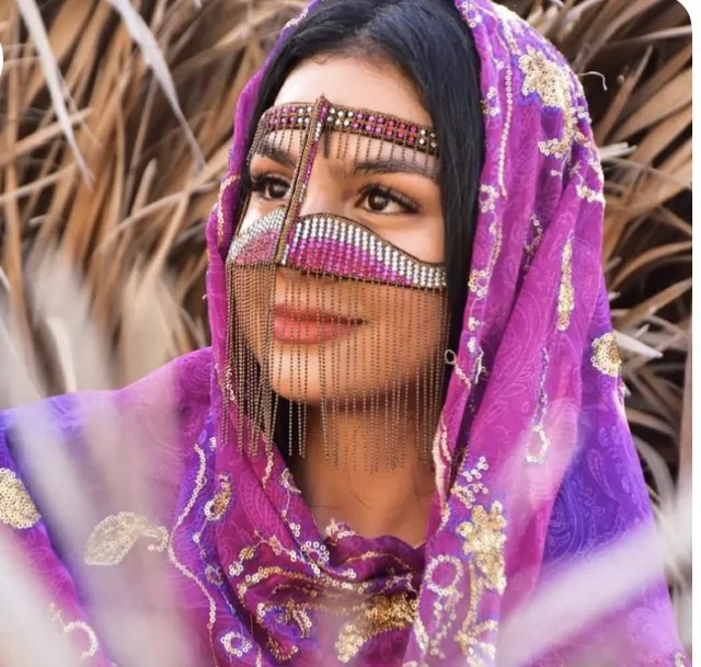 نقاب دختر بندری نگینی آویزی