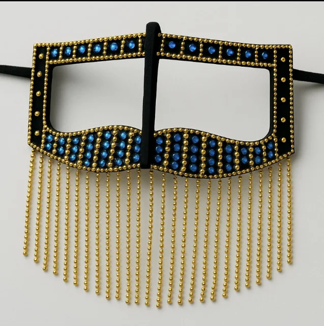 نقاب دخترانه نگین دار