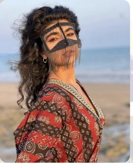 برقع دختر بندر اویزدار
